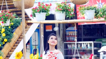 Tây Đô rộn ràng “Sắc xuân đất nước” 