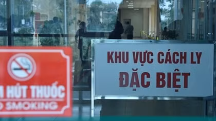 Có phác đồ thích hợp điều trị bé gái 3 tháng tuổi nhiễm nCoV