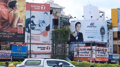 Hà Nội chấn chỉnh hoạt động quảng cáo