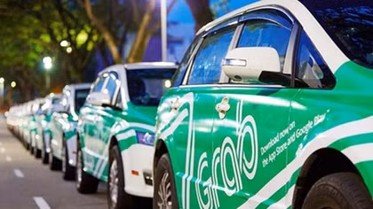 Xe Grab sẽ phải gắn hộp đèn, niêm yết giá như taxi truyền thống?