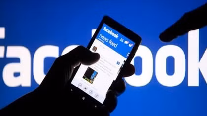 Google, Facebook phải trả phí bản quyền cho báo chí