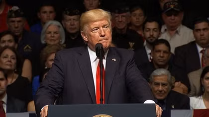 Vì sao Tổng thống Mỹ Trump thay đổi chính sách với Cuba?