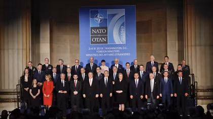 NATO kỉ niệm 70 năm thành lập trong rạn nứt
