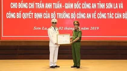 Công bố quyết định của Bộ trưởng BCA về công tác cán bộ tại CA tỉnh Sơn La