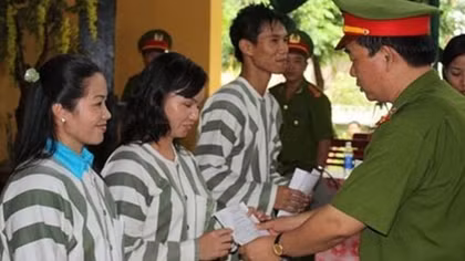 Dự kiến mỗi năm có 3 đợt xét tha tù trước thời hạn