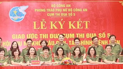 Cụ thể hóa chương trình hoạt động công tác hội và phong trào hội phụ nữ
