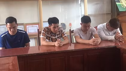 Thêm tụ điểm “tín dụng đen” núp bóng tiệm cầm đồ bị triệt phá
