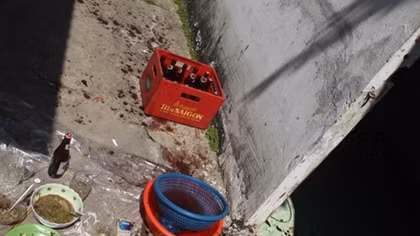 Vợ dùng vỏ chai bia lấy mạng chồng