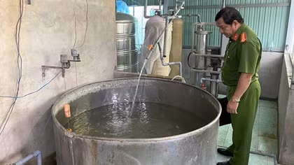 Chủ cơ sở sản xuất nước uống đóng chai liên tục vi phạm