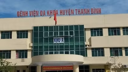 Kỷ luật cảnh cáo giám đốc bệnh viện bổ nhiệm con trai