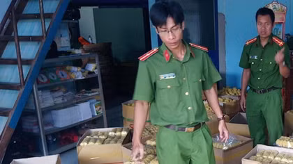Tạm giữ 10 tấn mì tươi chứa hàn the ở Cần Thơ