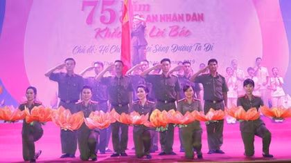 Công an TP Cần Thơ bế mạc hội diễn nghệ thuật quần chúng
