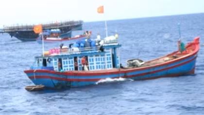 Nam thanh niên đi tàu cá từ Maylasia nhập cảnh trái phép vào Việt Nam
