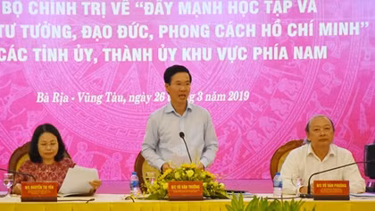 Đẩy mạnh học tập và làm theo tư tưởng, đạo đức, phong cách Hồ Chí Minh