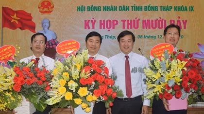 Đồng Tháp, Trà Vinh bầu Chủ tịch và Phó chủ tịch UBND tỉnh