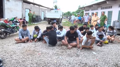 Nhóm nam nữ thanh niên hẹn nhau qua Zalo đua xe trái phép 