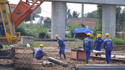 Dự án cao tốc Trung Lương - Mỹ Thuận: Công nhân làm việc xuyên Tết để đảm bảo tiến độ