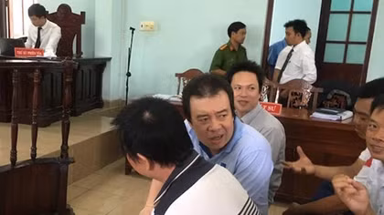 Nhiều tình tiết mới trong vụ cán bộ thanh tra giao thông nhận hối lộ tiền tỷ