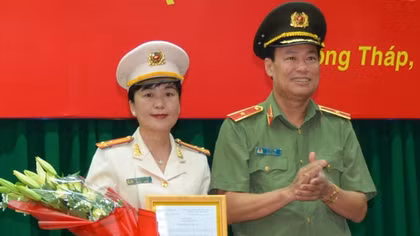Nữ Phó giám đốc Công an đầu tiên vùng đất Sen Hồng