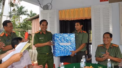 Ăn tết trong ngôi nhà mới