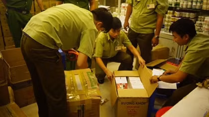 Thu giữ gần 100 nghìn viên thuốc tân dược không rõ nguồn gốc