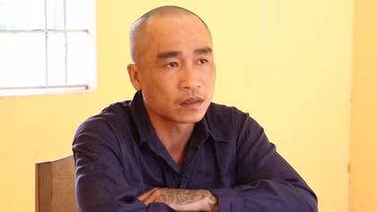 Con nghiện 2 tiền án dọa đang ngáo đá để cướp xe