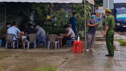 Vĩnh Long thành lập 9 chốt kiểm soát phòng chống dịch COVID-19