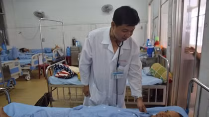 Cứu sống bệnh nhân bị u gan chảy 2 lít dịch máu trong ổ bụng
