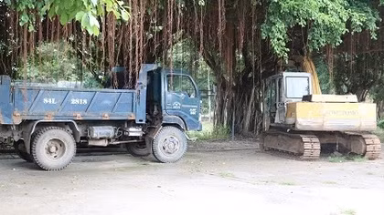 Phạt 75 triệu đồng 3 người khai thác khoáng sản trái phép