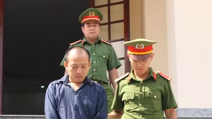 Hiếp dâm bé gái trên đường đi mua thuốc tây