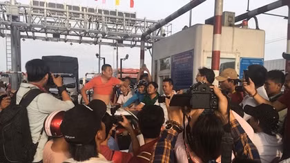 Chủ đầu tư BOT Cai Lậy: Chưa nghĩ đến việc dời trạm thu phí vào đường tránh (!)