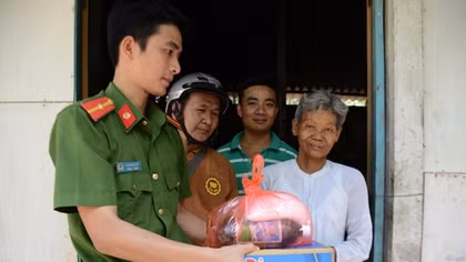 Ấm tình ngày Tết Chôl-Chnăm-Thmây