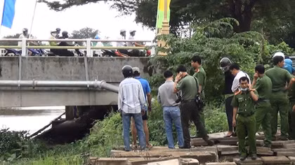 Phát hiện thi thể người đàn ông chết bí ẩn dưới gầm cầu