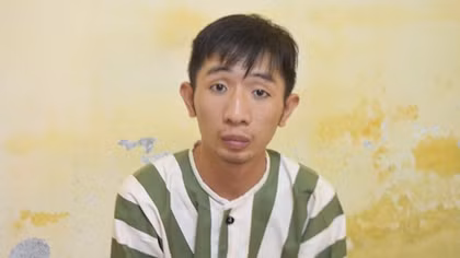 Chở bạn gái trộm xe máy 