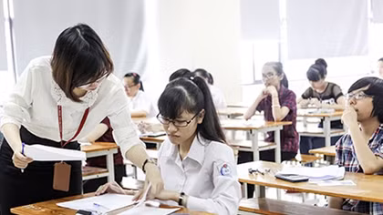 Tiết lộ gây sốc trong vụ lộ đề thi lớp 11 ở Đồng Tháp