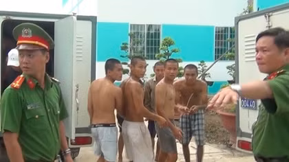 100 học viên náo loạn bỏ trốn khỏi cơ sở cai nghiện