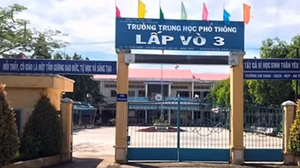 Dừng điểm thi trường THPT Lấp Vò 3 vì ảnh hưởng nguy hiểm dịch COVID-19