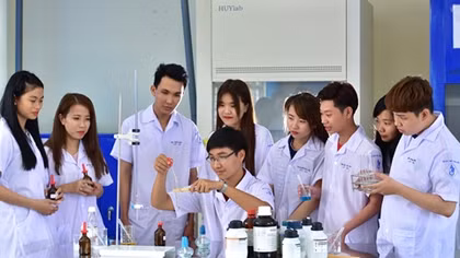 ĐH Sư phạm kỹ thuật Vĩnh Long miễn học phí cho sinh viên 9 tỉnh miền Trung