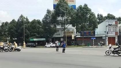 Cần Thơ thêm 12 ca nhiễm COVID-19, phong tỏa nhiều khu vực