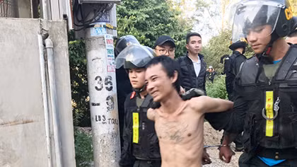 “Ngáo đá” dùng dao chém chết xe ôm