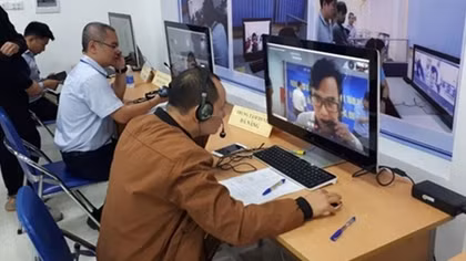 Tuyển dụng trực tuyến là “cứu cánh” cho không ít lao động