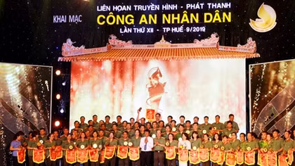 Liên hoan Truyền hình - Phát thanh CAND lần thứ XII - 2019: Hội ngộ trên đất cố đô