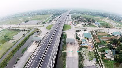 Thủ tướng yêu cầu báo cáo tiến độ Dự án đường bộ cao tốc Bắc – Nam