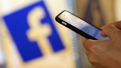 Thủ tướng chỉ đạo về việc lộ thông tin trên Facebook tại Việt Nam