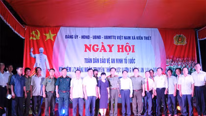 Phát huy vai trò của nhân dân trong bảo vệ an ninh tổ quốc