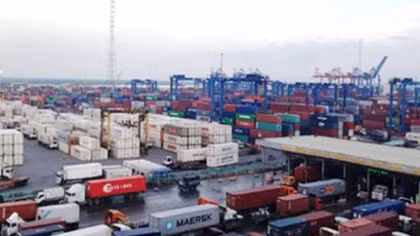 Tân Cảng - Cát Lái miễn phí lưu container dịp 30-4