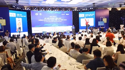 Vietcombank sẵn sàng trong mở rộng thanh toán trực tuyến các dịch vụ công