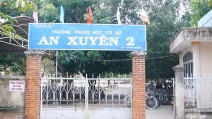 Hiệu trưởng và Hiệu phó bị kỷ luật vì mất đoàn kết nội bộ