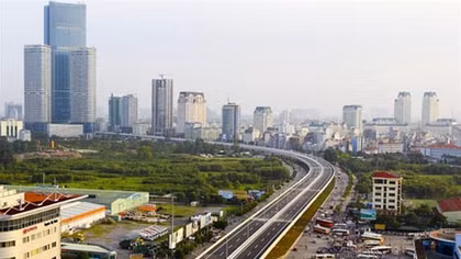 Đi phố, bỏ làng