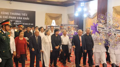 Tiếc thương vô hạn vị Thủ tướng bình dị, nghĩa tình